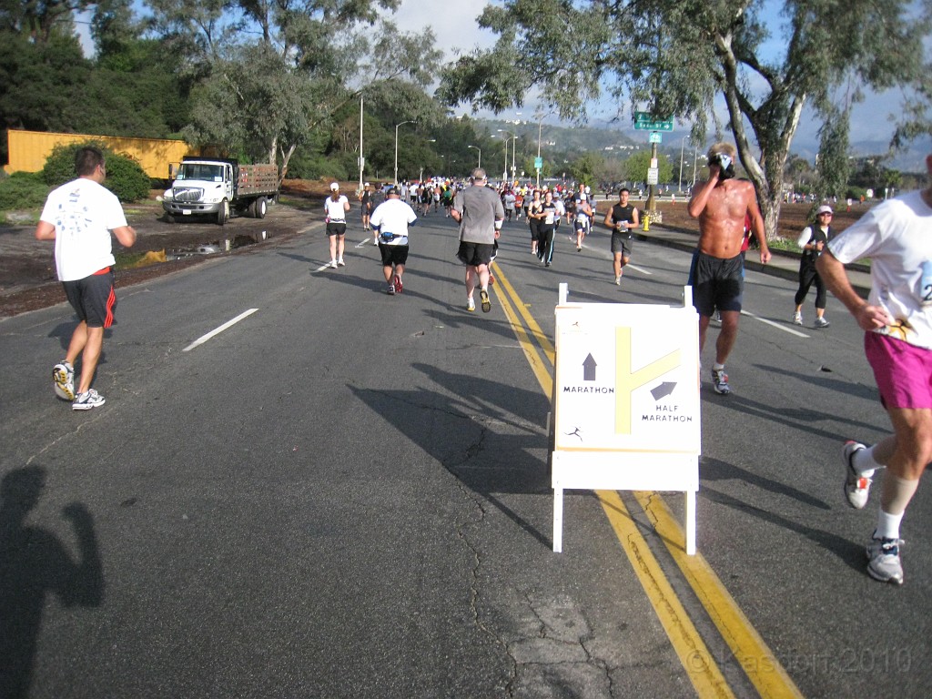 Pasadena Marathon California 2010-02 0530.jpg - The Pasadena California Marathon - 2010.